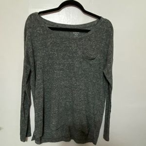 Old Navy Heather Grey Long Sleeve Pocket Tee